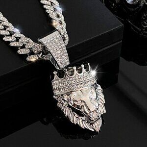 COPY - Jewelry Fashion Full Diamond Creative Crown Lion Head Necklace Pendant